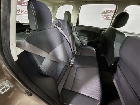 Used 2015 Subaru Forester 2.5i Premium w/ Popular Package #1 image 29