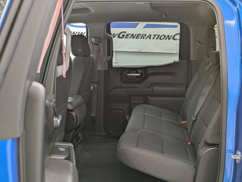 Used 2023 Chevrolet Silverado 1500 Custom image 11