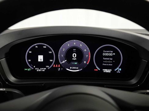 Certified 2025 Porsche Cayenne E-Hybrid image 24