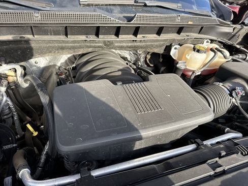 Used 2023 Chevrolet Tahoe Z71 image 36