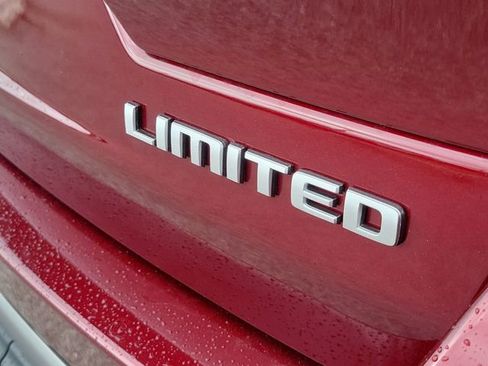 New 2026 Jeep Grand Cherokee Limited RWD image 6