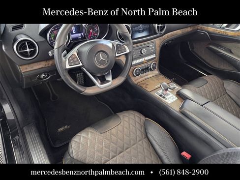 Used 2020 Mercedes-Benz SL 550 image 11