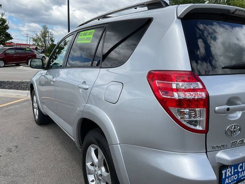 Used 2010 Toyota RAV4 Limited AWD/4WD image 5