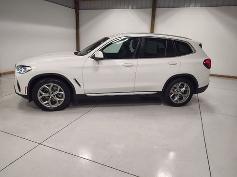 Used 2023 BMW X3 xDrive30i image 4
