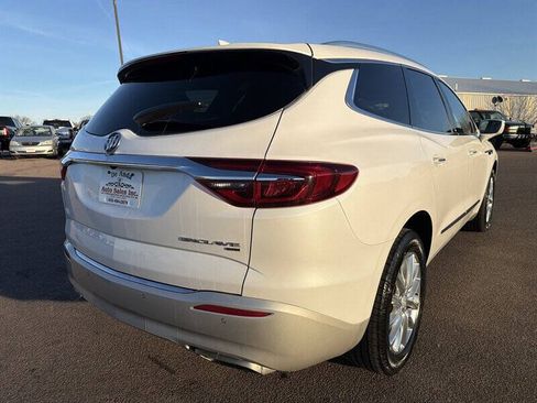 Used 2019 Buick Enclave Premium w/ Experience Buick Package AWD/4WD image 6
