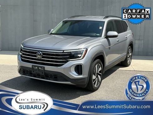 Used 2025 Volkswagen Atlas SE FWD image 1