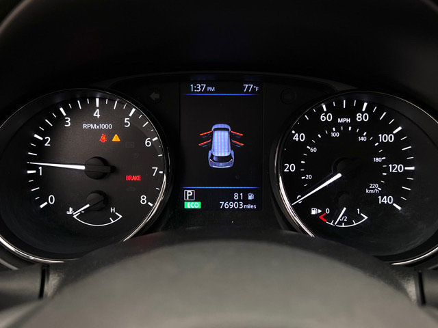 Used 2018 Nissan Rogue SV FWD image 18