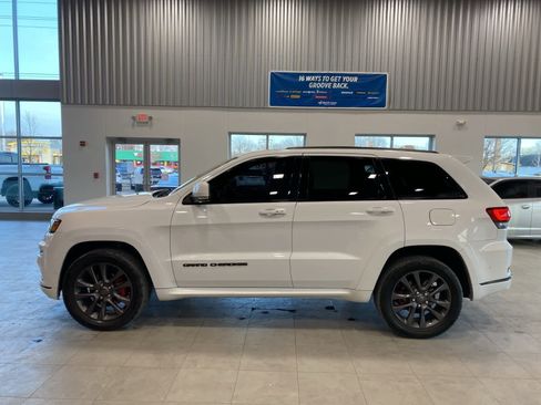 Used 2018 Jeep Grand Cherokee High Altitude image 2