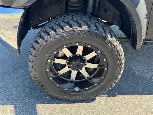 Used 2017 RAM 2500 Tradesman w/ Chrome Appearance Group AWD/4WD image 19