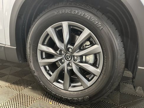 Used 2023 MAZDA CX-9 Touring image 3
