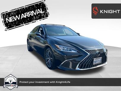 Used 2024 Lexus ES 350 w/ Premium Package