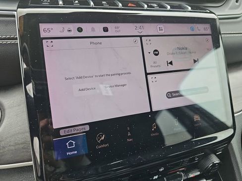 Used 2024 Jeep Grand Cherokee Limited image 26