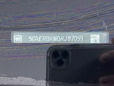 Certified 2024 Buick Enclave Essence w/ Experience Buick Package FWD image 27