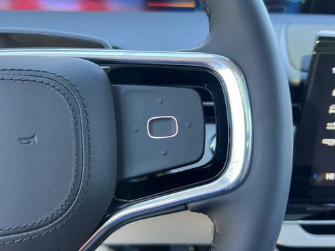 New 2026 Lincoln Nautilus Premier w/ Equipment Group 102A image 22