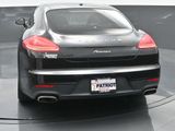 Used 2015 Porsche Panamera 4 image 2