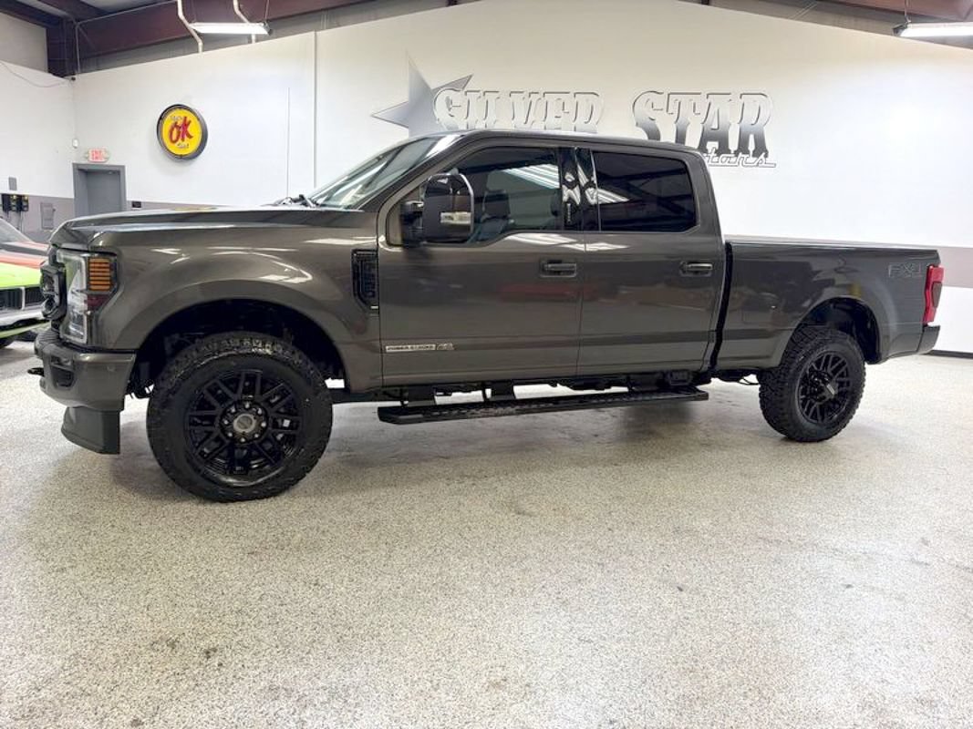 Used 2020 Ford F250 Lariat AWD/4WD image 2