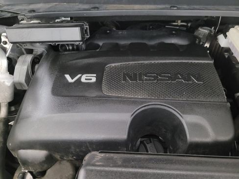 Used 2020 Nissan Pathfinder SV image 30