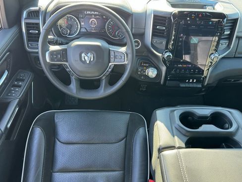 Used 2025 RAM 1500 Laramie image 15