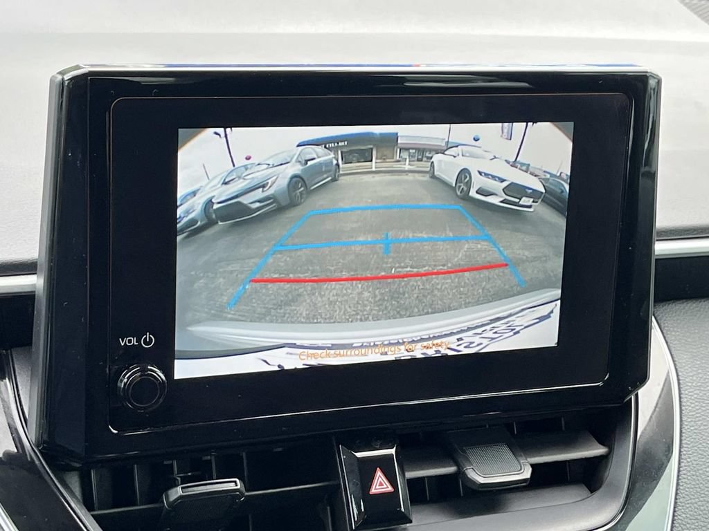 Used 2025 Toyota Corolla LE FWD image 32