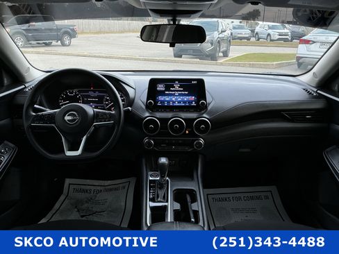 Used 2024 Nissan Sentra SV image 15