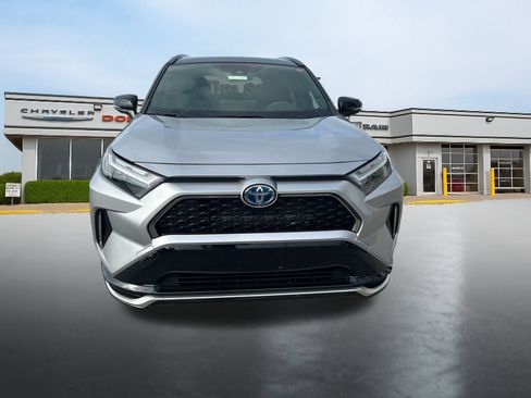 Used 2024 Toyota RAV4 XSE image 8