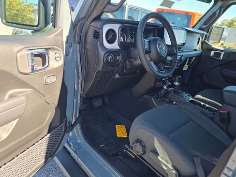 New 2026 Jeep Gladiator Willys image 4