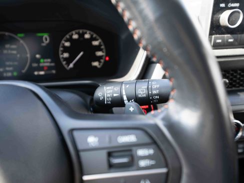 Used 2023 Honda CR-V Sport image 14