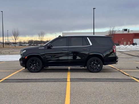 Used 2021 Chevrolet Tahoe High Country image 36