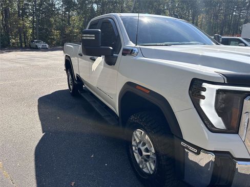 Used 2024 GMC Sierra 2500 Pro w/ Convenience Package image 34