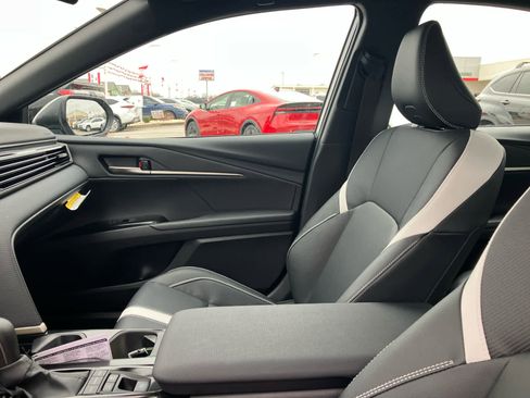 Certified 2026 Toyota Camry SE image 10