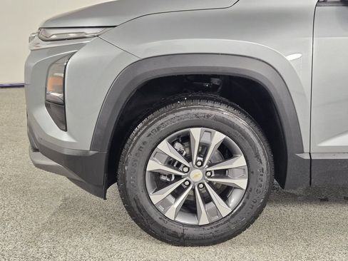 New 2026 Chevrolet Equinox LT FWD image 8