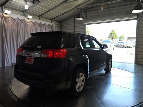 Used 2014 GMC Terrain SLE FWD image 3