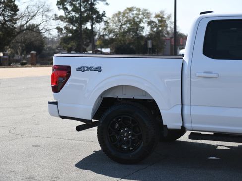 New 2026 Ford F150 XLT w/ XLT Black Appearance Package image 4