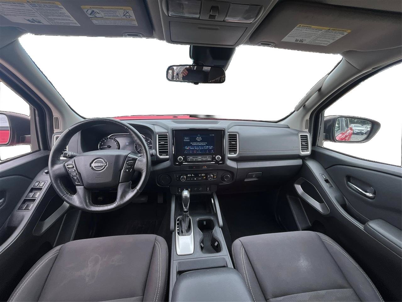 Used 2022 Nissan Frontier SV RWD image 23
