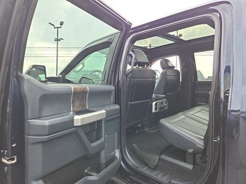 Used 2022 Ford F250 Lariat w/ Tremor Off-Road Package AWD/4WD image 12