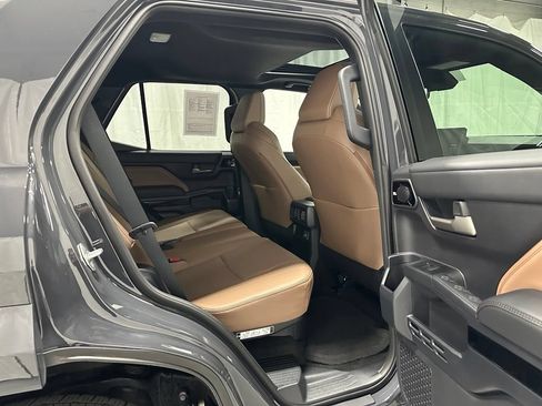 Used 2026 Toyota 4Runner Limited AWD/4WD image 50