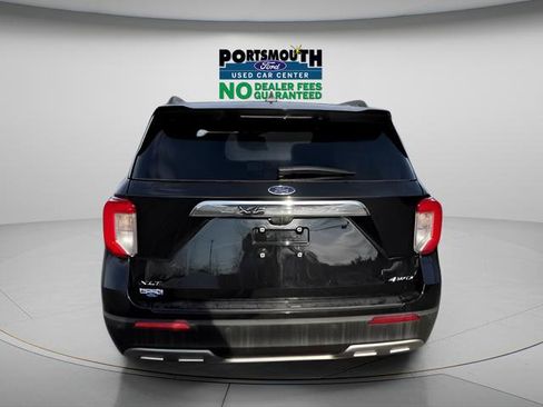 Used 2022 Ford Explorer XLT w/ Equipment Group 202A AWD/4WD image 35