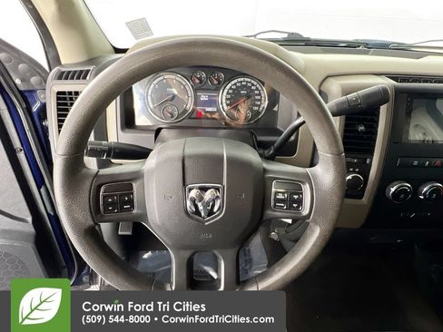 Used 2012 RAM 1500 Express w/ ST Popular Equipment Group AWD/4WD image 8