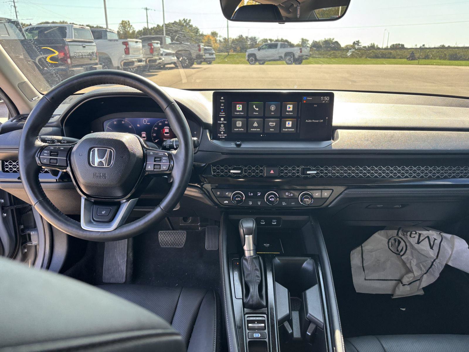 Used 2025 Honda Accord Touring image 18