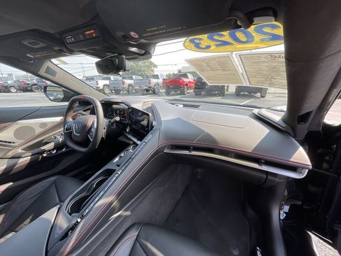 Certified 2023 Chevrolet Corvette Stingray Premium Conv w/ Z51 Performance Package RWD image 27