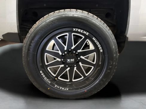 Used 2018 Chevrolet Silverado 1500 LT w/ All Star Edition RWD image 25