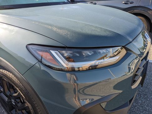 Used 2025 Honda HR-V Sport image 16