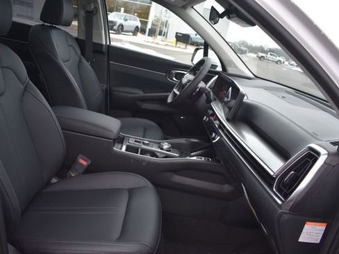 New 2026 Kia Sorento EX image 15