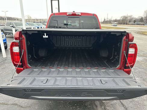 Certified 2025 GMC Canyon AT4 w/ Technology Plus Package image 24