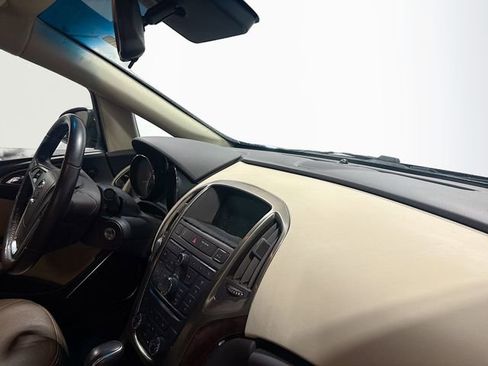 Used 2013 Buick Verano FWD image 28
