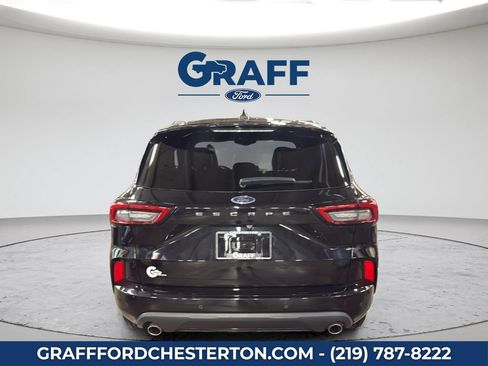 Used 2024 Ford Escape ST-Line w/ Tech Pack #1 FWD image 8