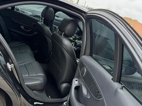 Used 2017 Mercedes-Benz C 300 4MATIC Sedan image 15