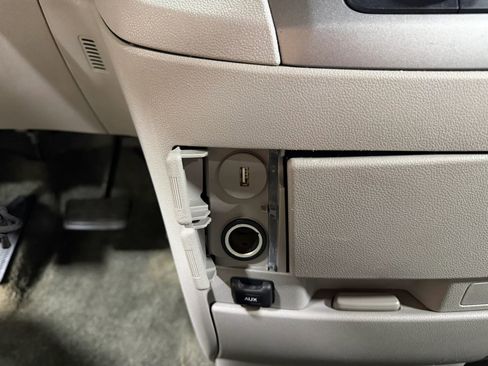 Used 2016 Honda Odyssey LX image 42