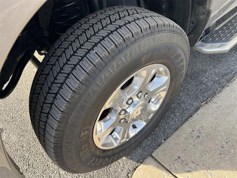 Used 2024 RAM 2500 Big Horn w/ Safety Group image 21