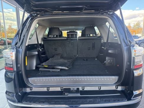 Used 2022 Toyota 4Runner Limited image 5